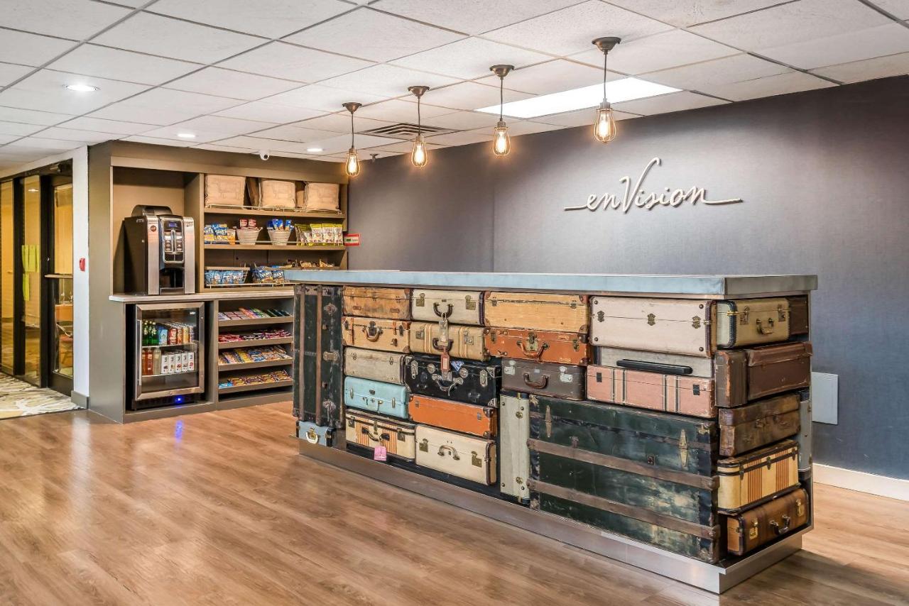  | enVision Hotel Saint Paul South