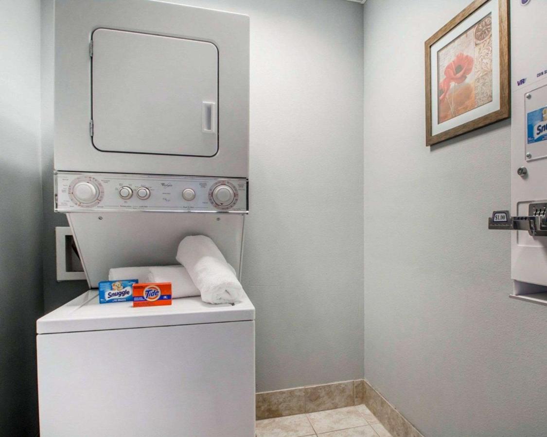 | Quality Inn South Springfield
