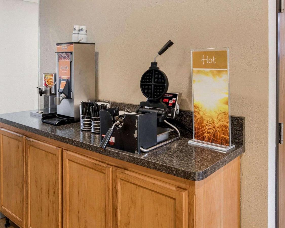 | Quality Inn Northtown