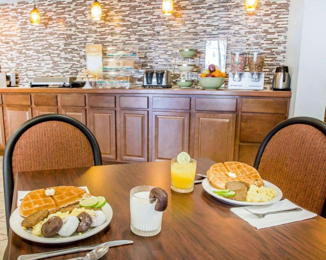 | Quality Inn South Springfield