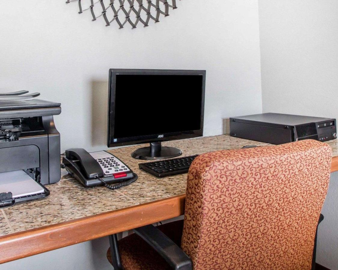 | Quality Inn South Springfield