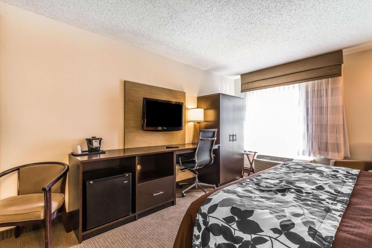 King Room - Non-Smoking at Sleep Inn Springfield South I60 near Medical District
