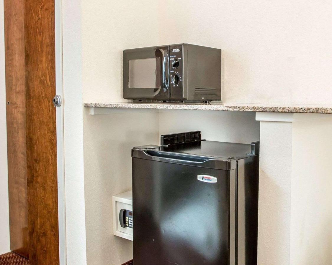 King Suite - Non-Smoking at Comfort Suites Jefferson City