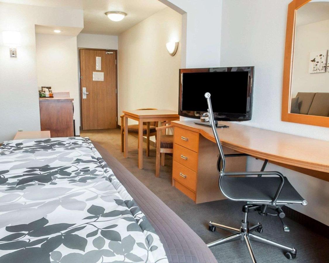 Standard King Room - Non-Smoking at Sleep Inn & Suites Lake of the Ozarks