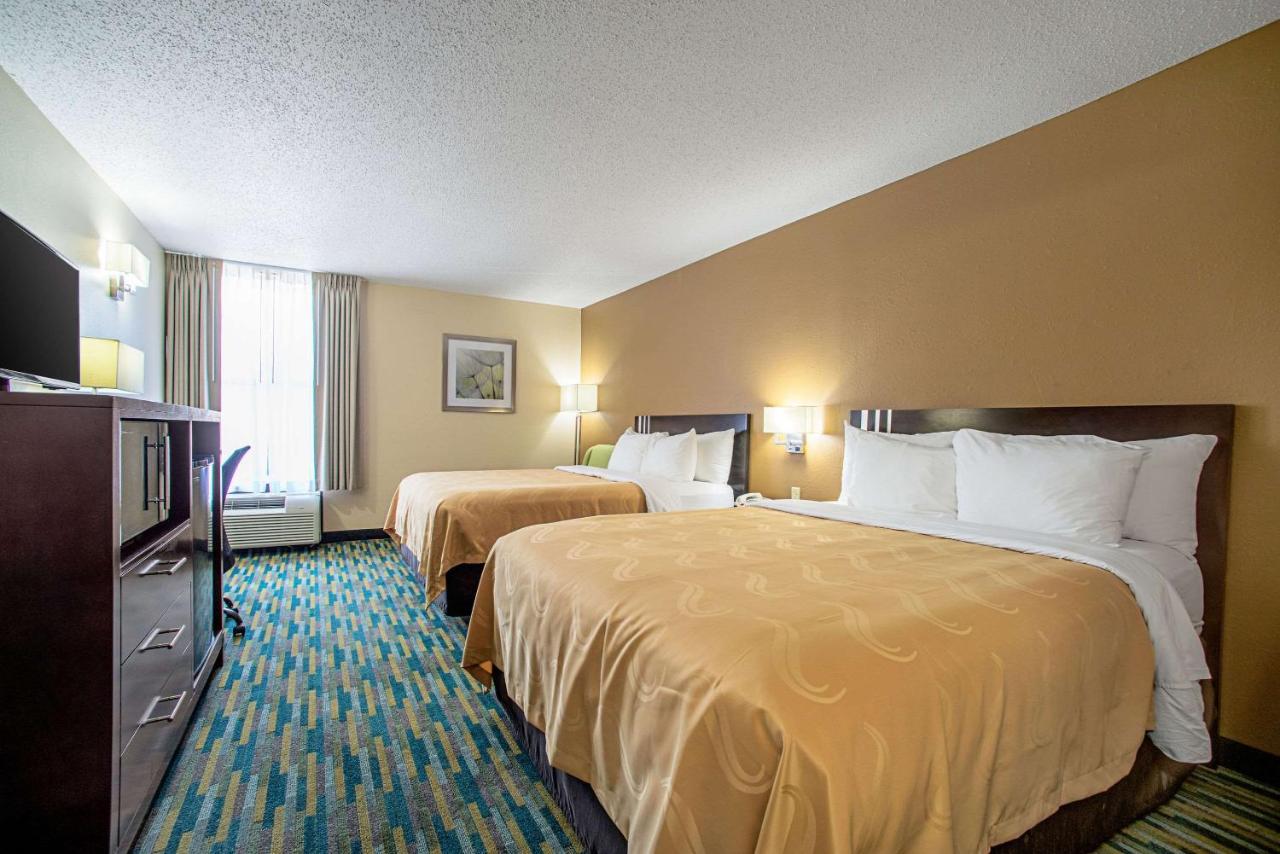 | Quality Inn Near Six Flags St. Louis