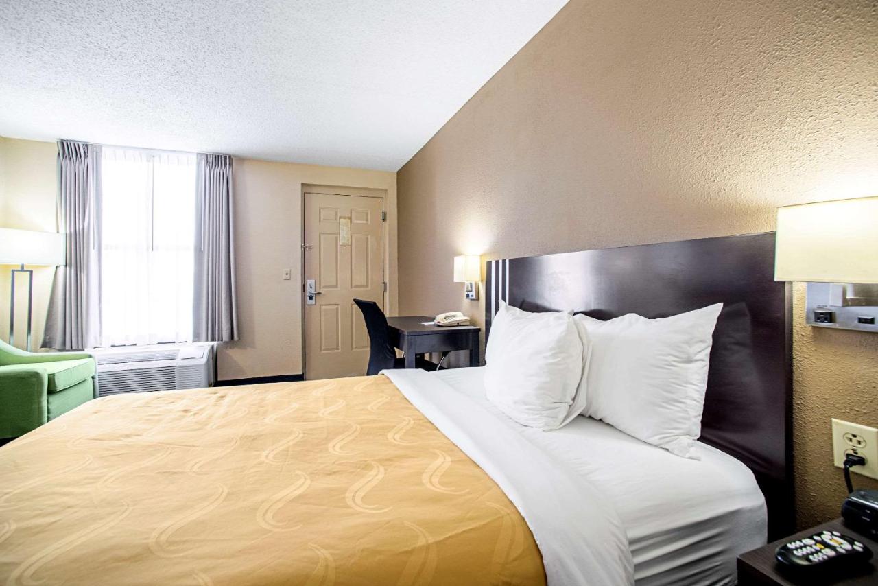 | Quality Inn Near Six Flags St. Louis