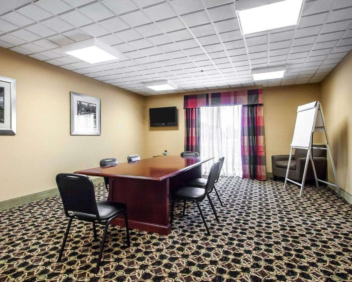  | Sleep Inn & Suites Hattiesburg