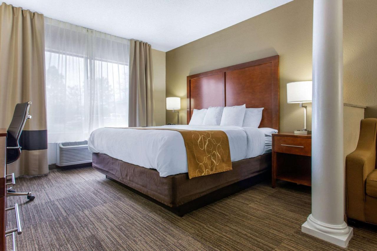 Room #49067303 at Comfort Suites Southport - Oak Island