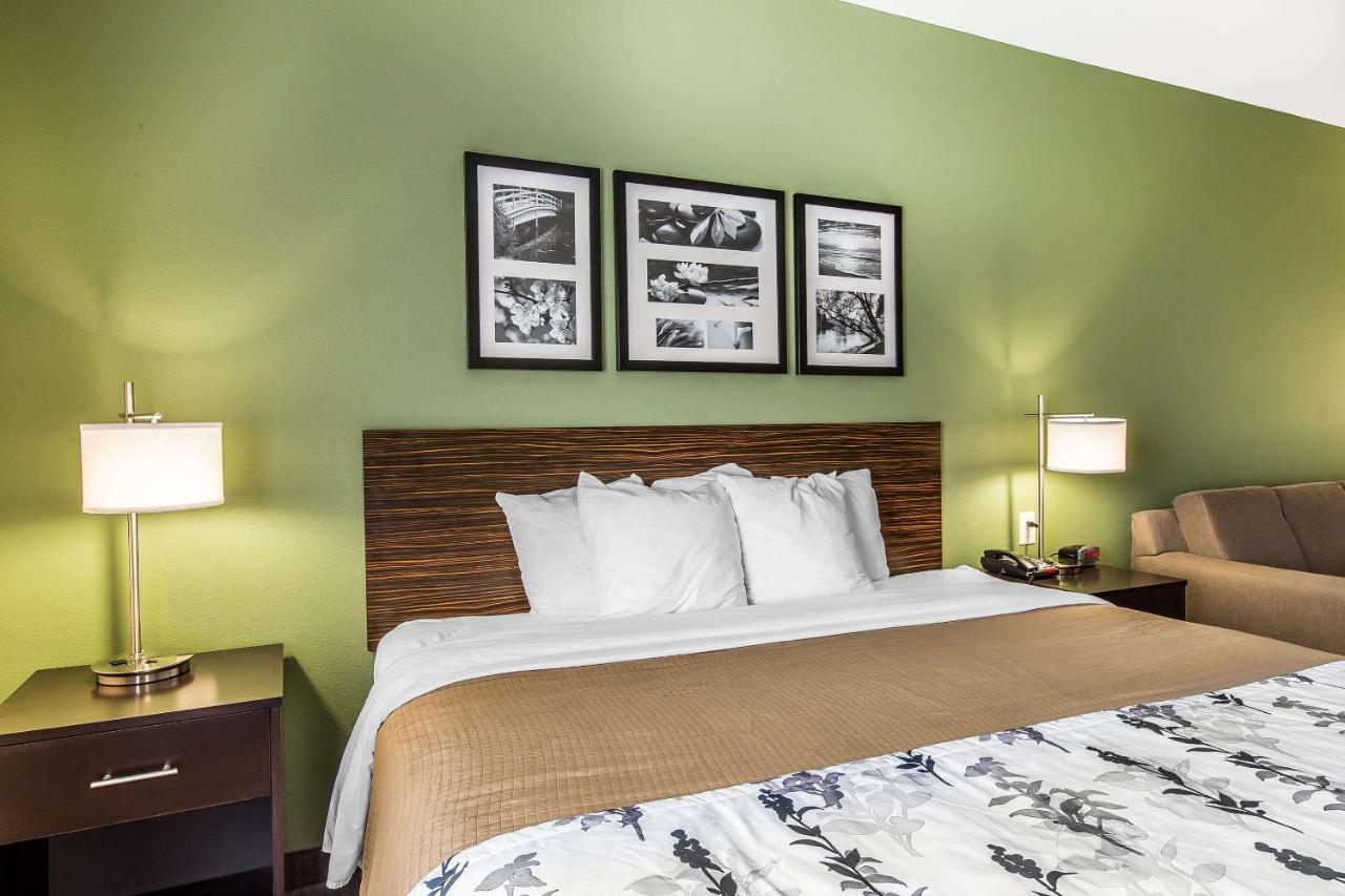 | Sleep Inn & Suites Mount Olive North