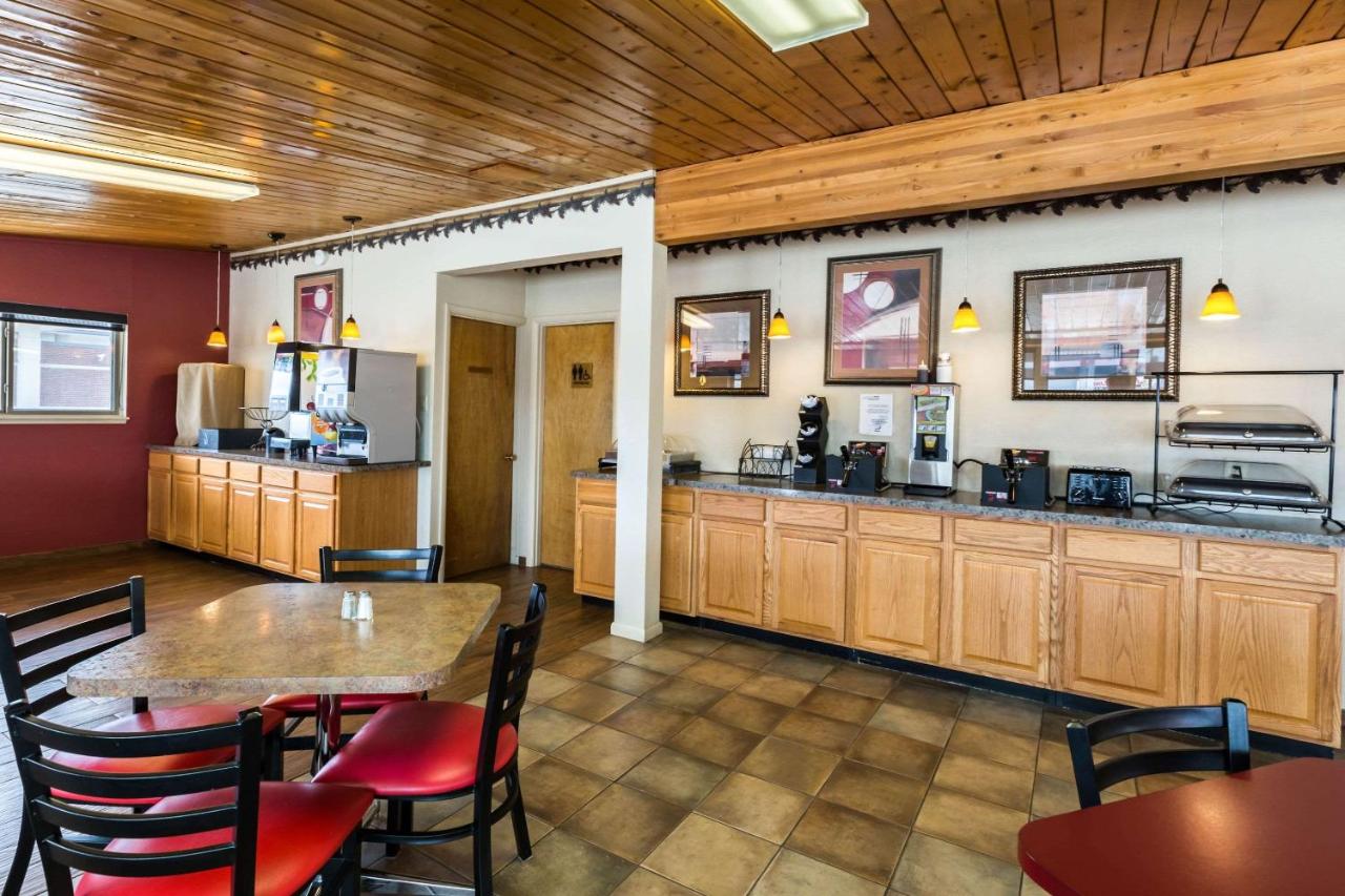 | Harmony Inn & Suites