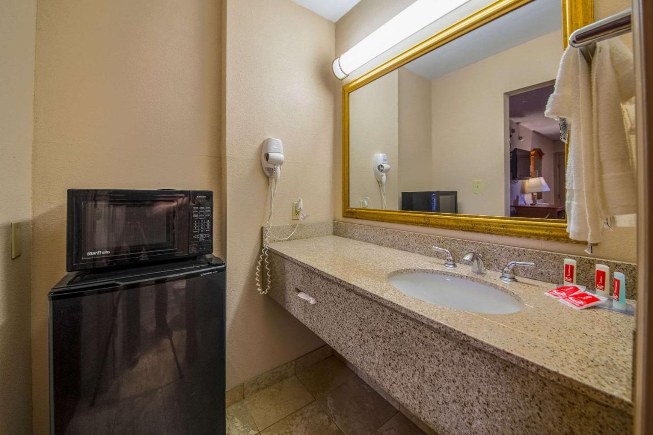 | Econo Lodge Mount Laurel