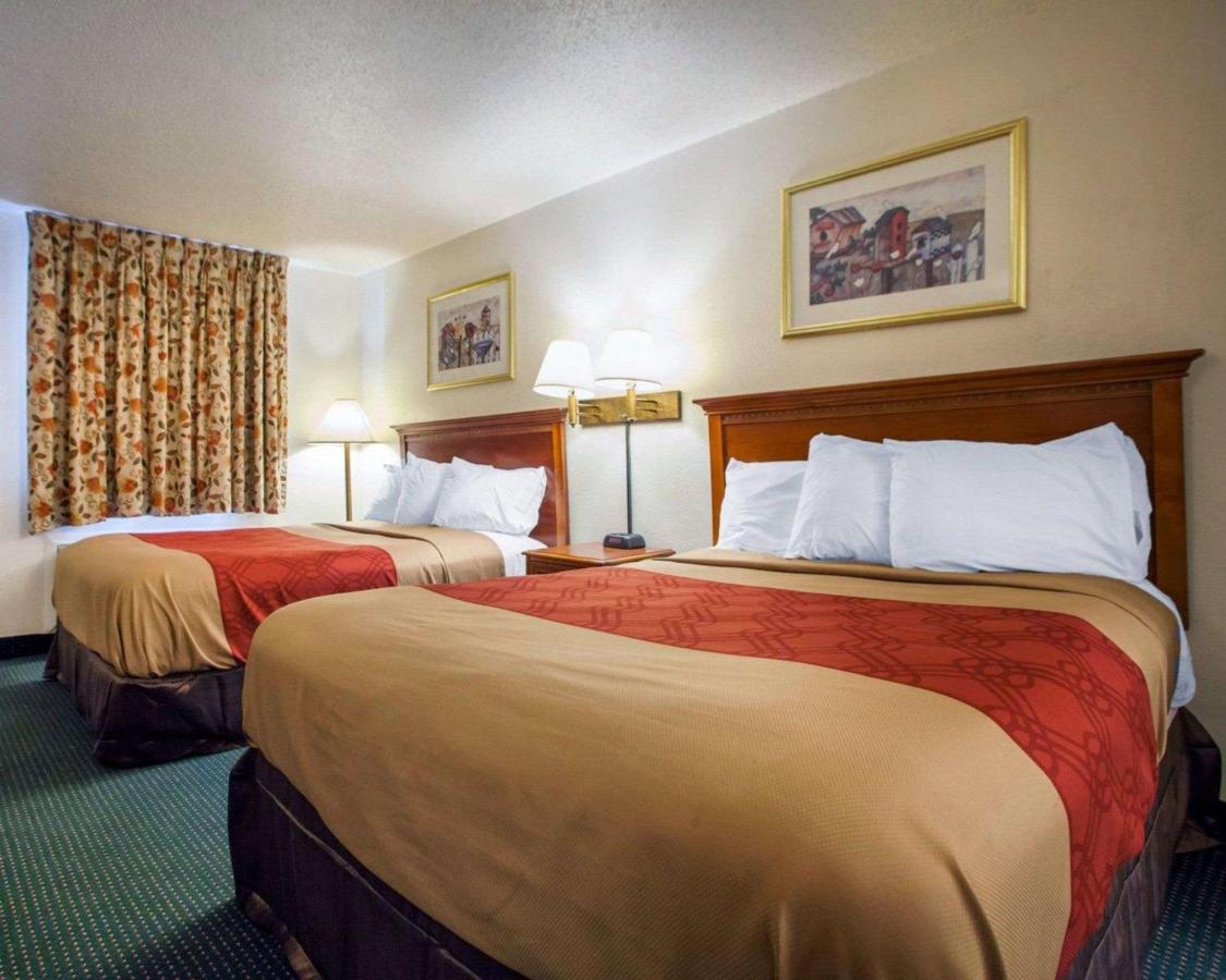  | Econo Lodge Somers Point