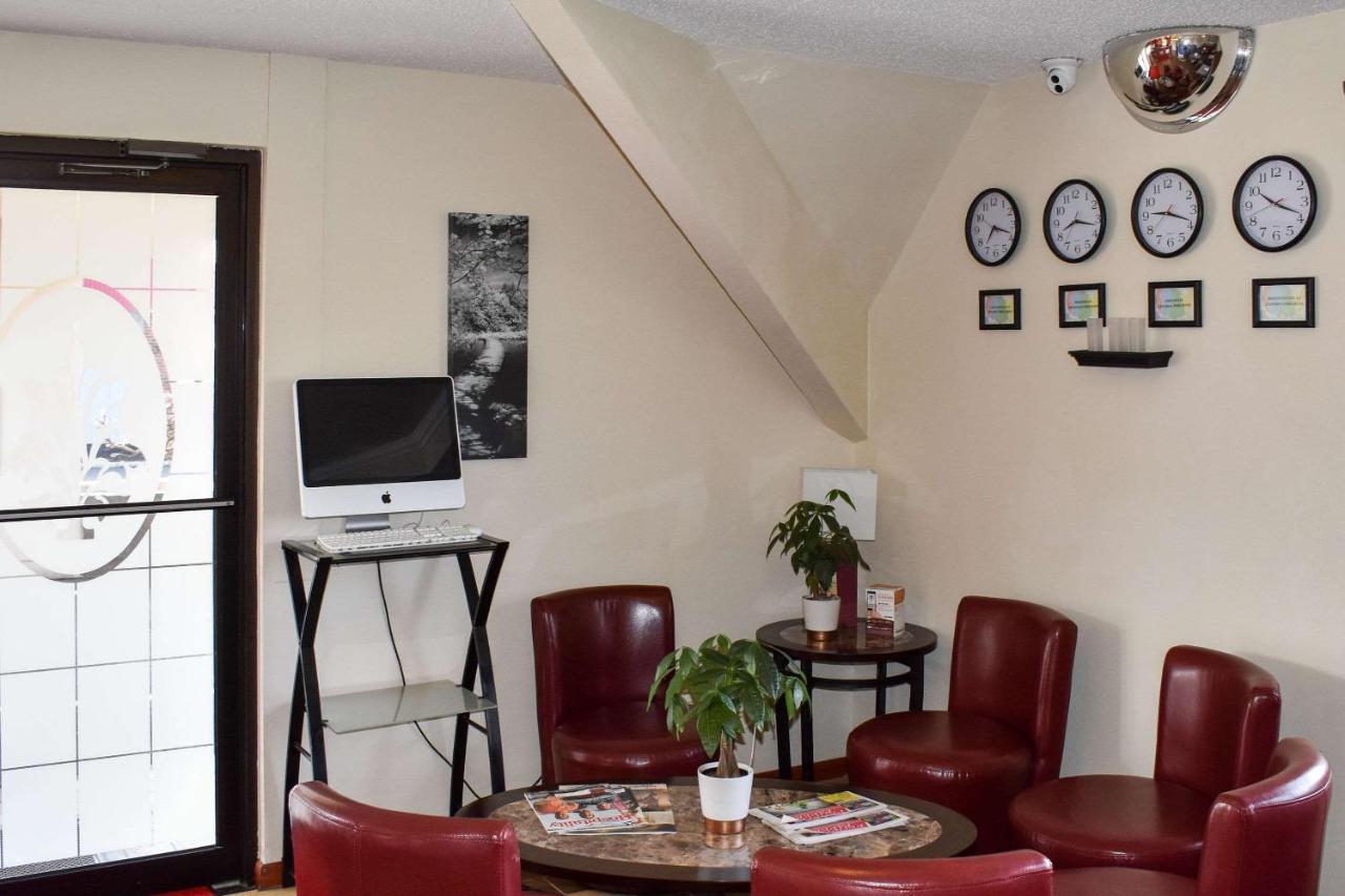 | MHO Hotel Bordentown