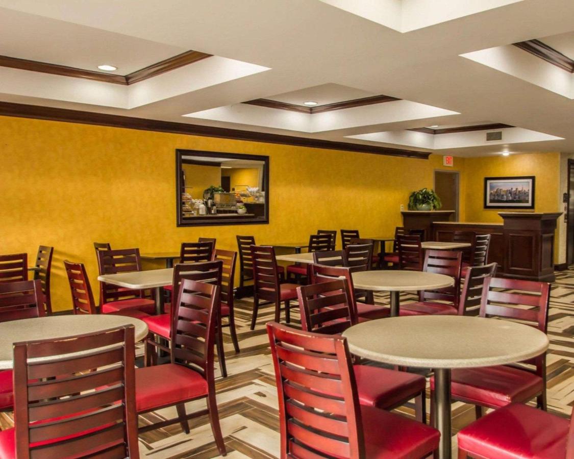 | Quality Suites NYC Gateway