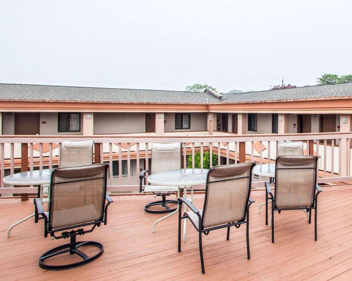 | Rodeway Inn Point Pleasant Beach