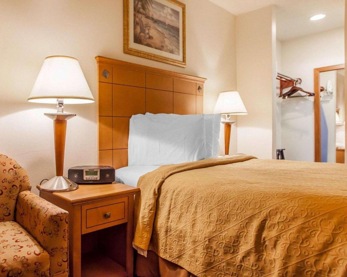 | Rodeway Inn Point Pleasant Beach