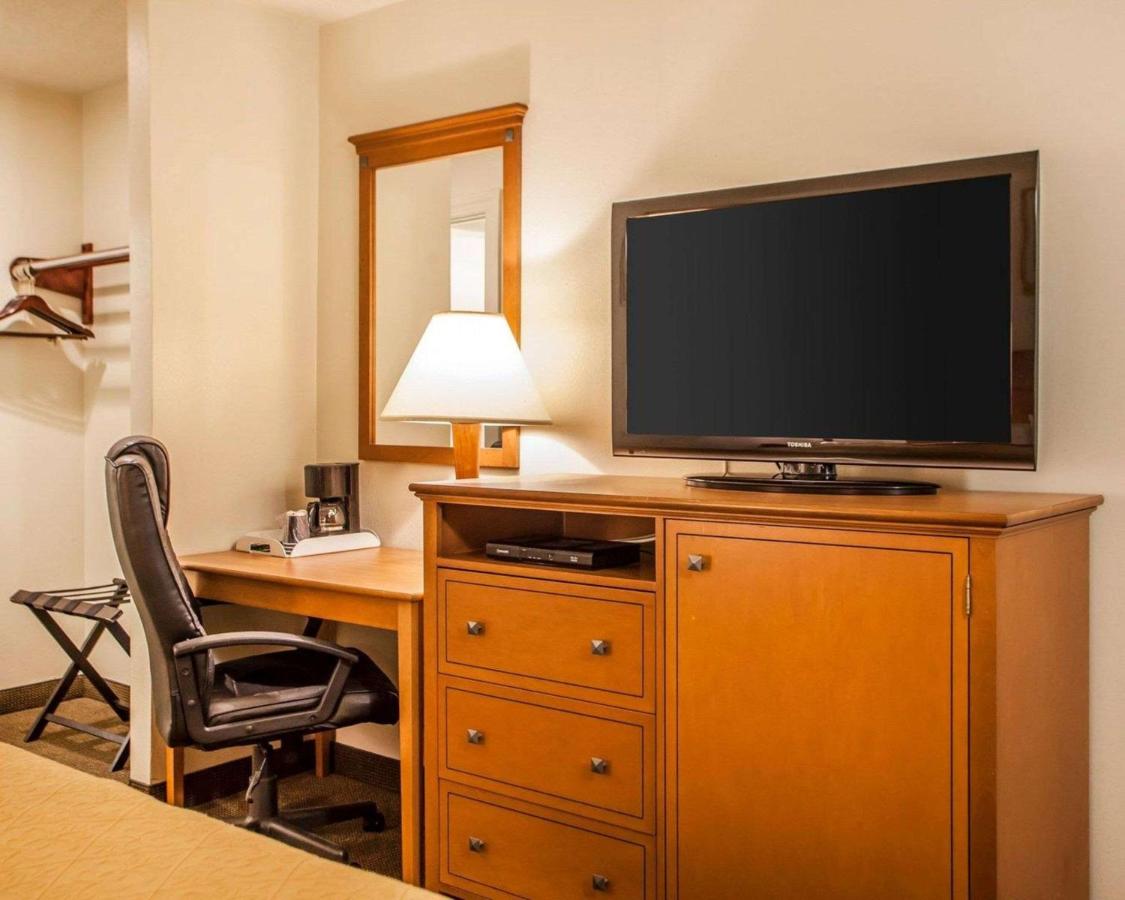 | Rodeway Inn Point Pleasant Beach