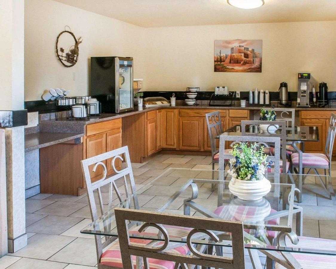  | Rodeway Inn of Espanola