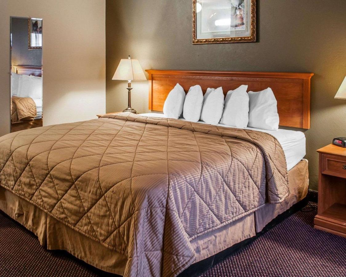  | Rodeway Inn of Espanola
