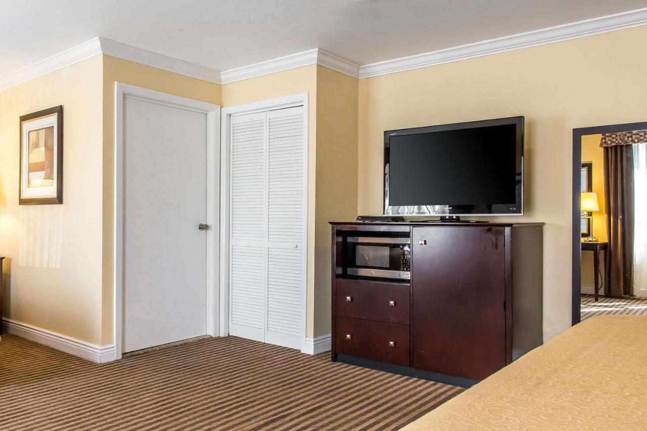 | Quality Inn near Mountain Creek