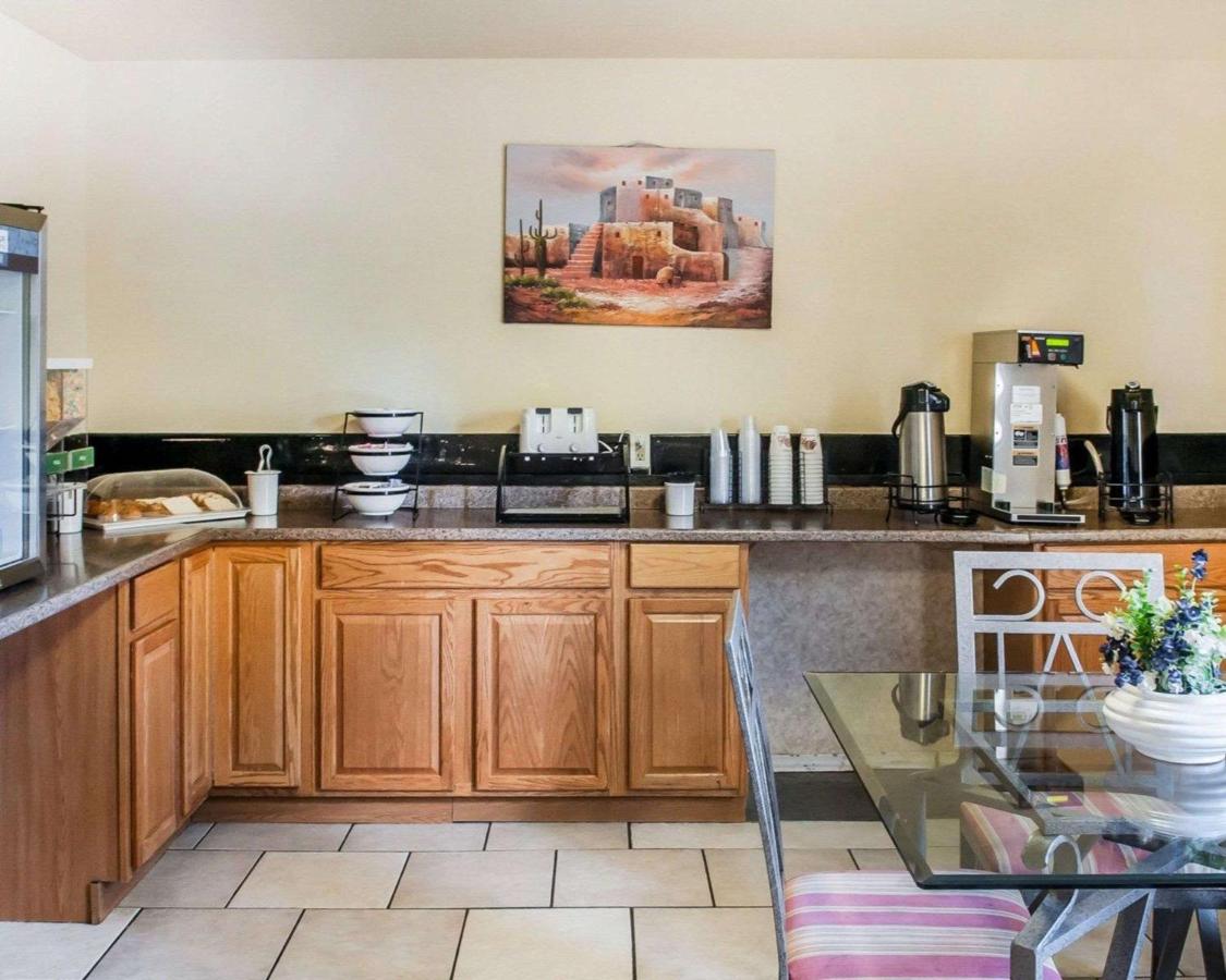  | Rodeway Inn of Espanola