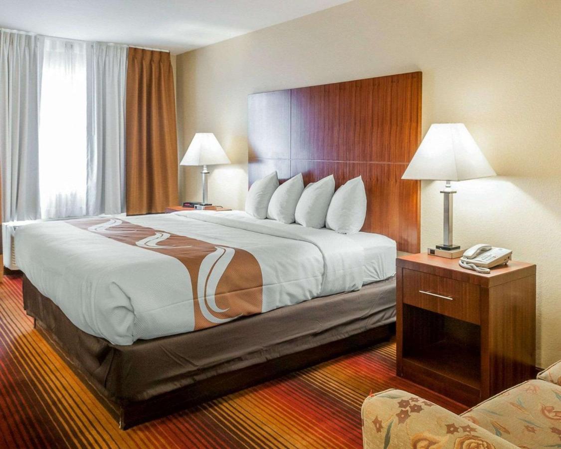 King Room - Smoking at Quality Inn & Suites Albuquerque West