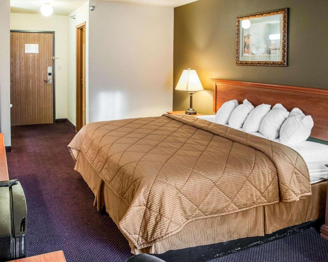  | Rodeway Inn of Espanola