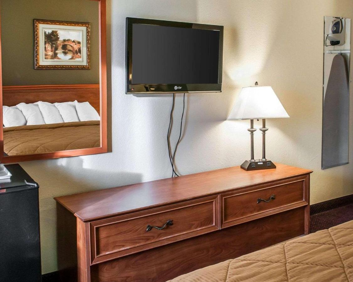 | Rodeway Inn of Espanola