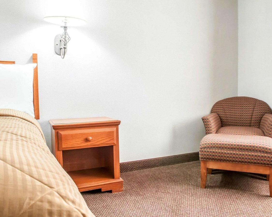 King Room - Non-Smoking at Econo Lodge Las Cruces University Area