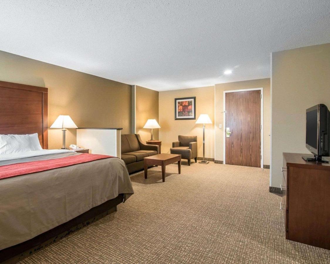 | Comfort Inn Saugerties