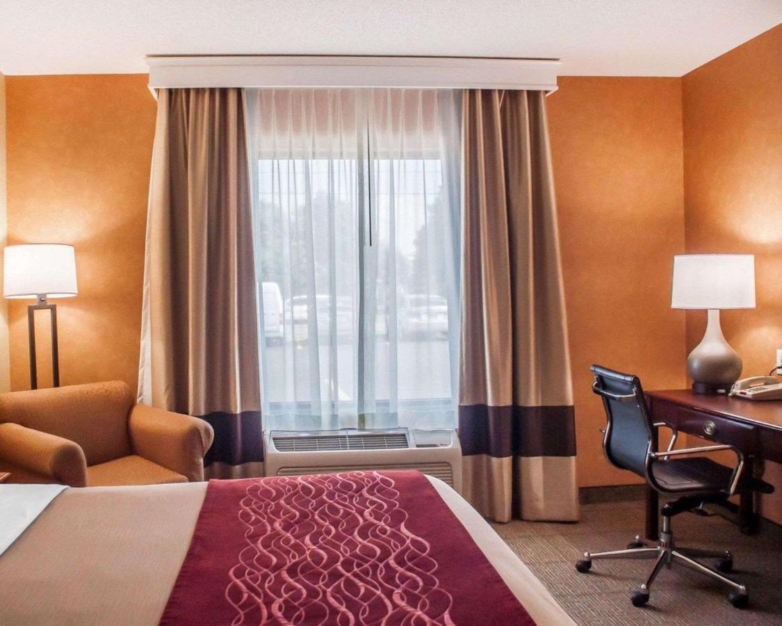 | Quality Inn Near Walden Galleria Mall
