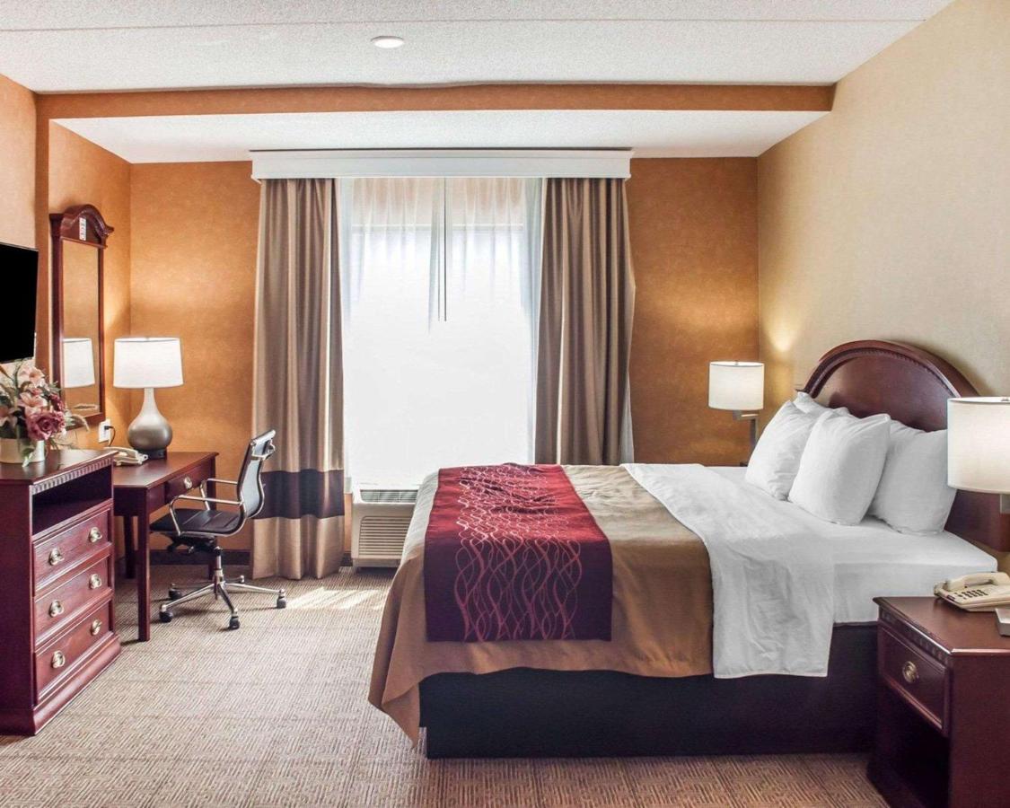 | Quality Inn Near Walden Galleria Mall