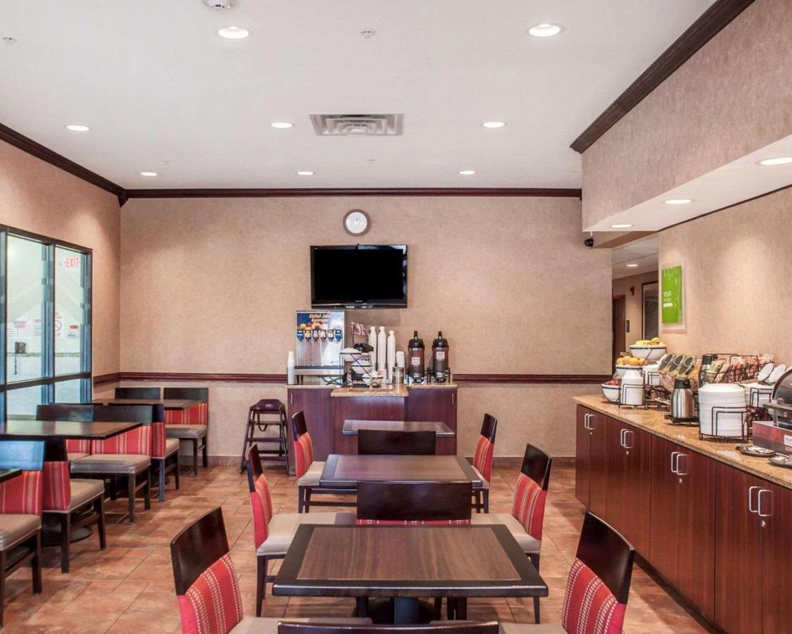 | Quality Inn Near Walden Galleria Mall