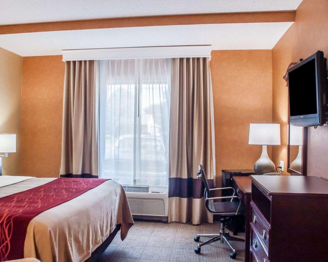 | Quality Inn Near Walden Galleria Mall