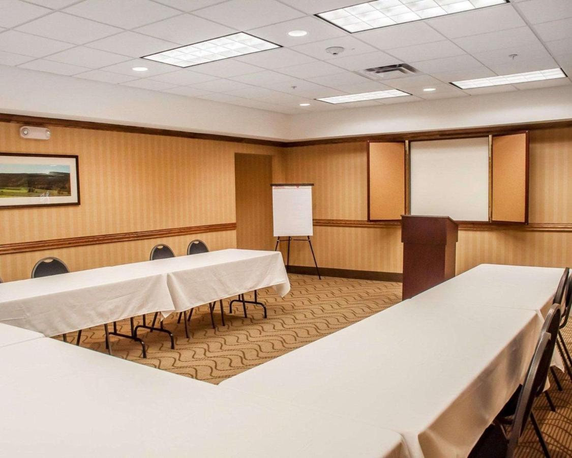 | Quality Inn Near Walden Galleria Mall