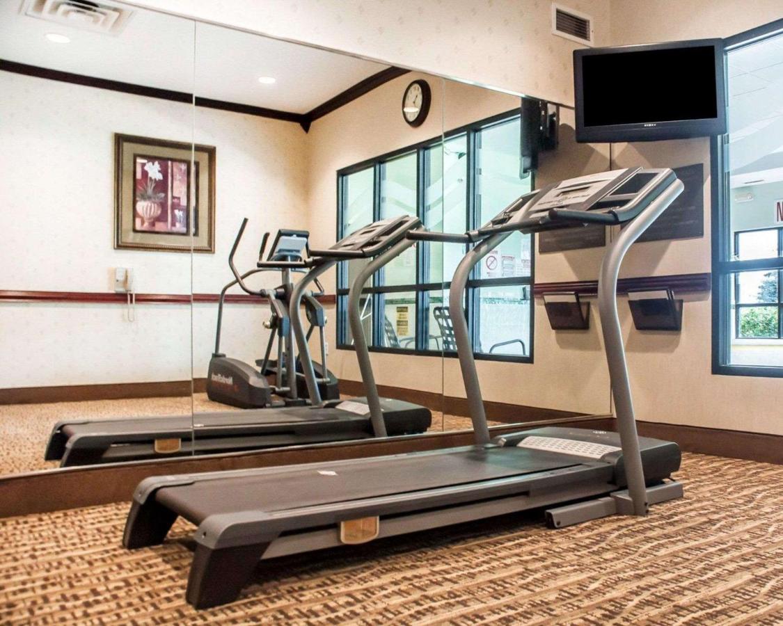 | Quality Inn Near Walden Galleria Mall