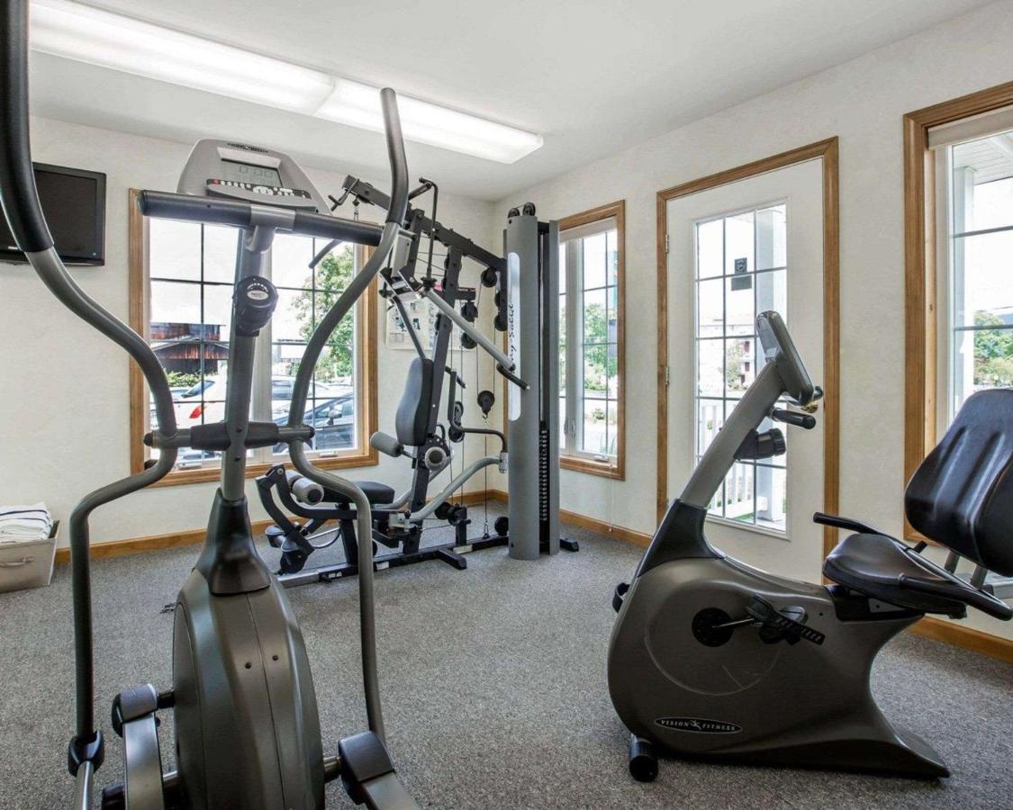 | Quality Inn Lake George