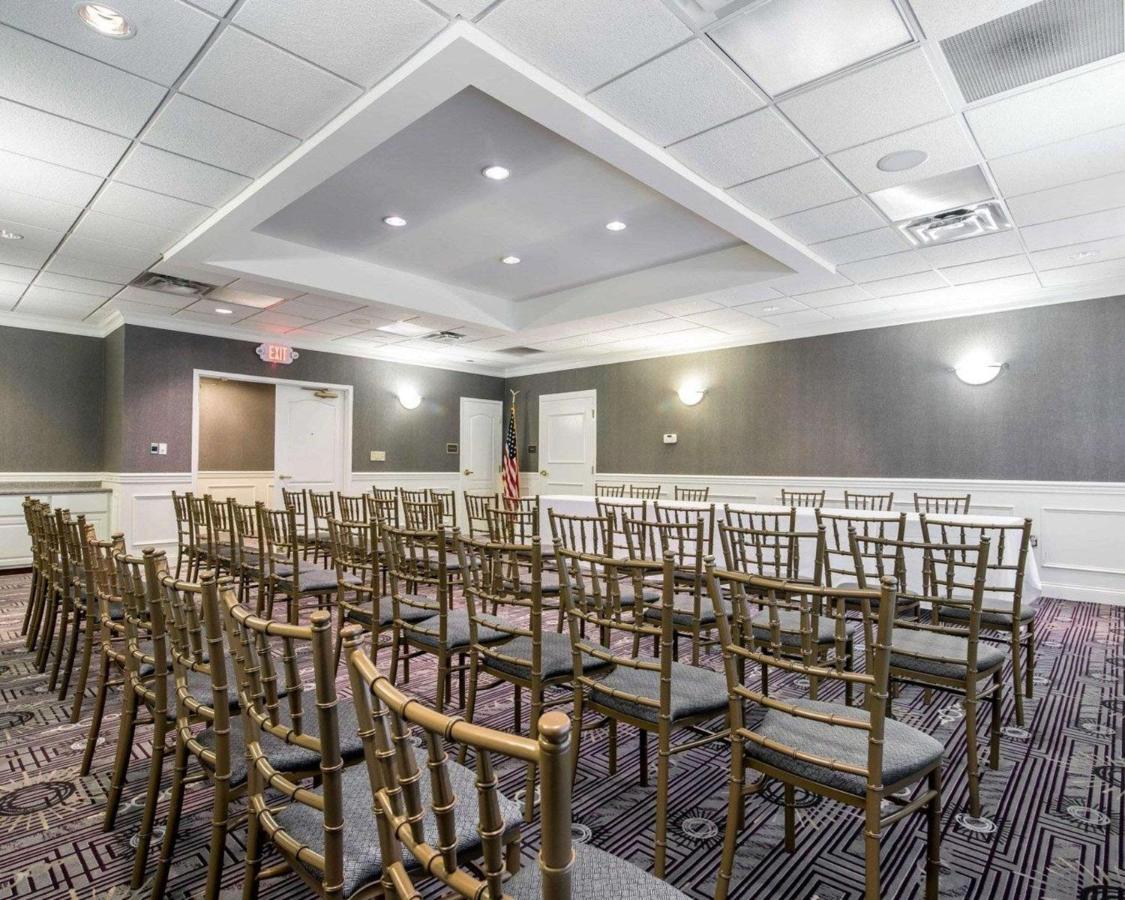 | Park Manor Hotel