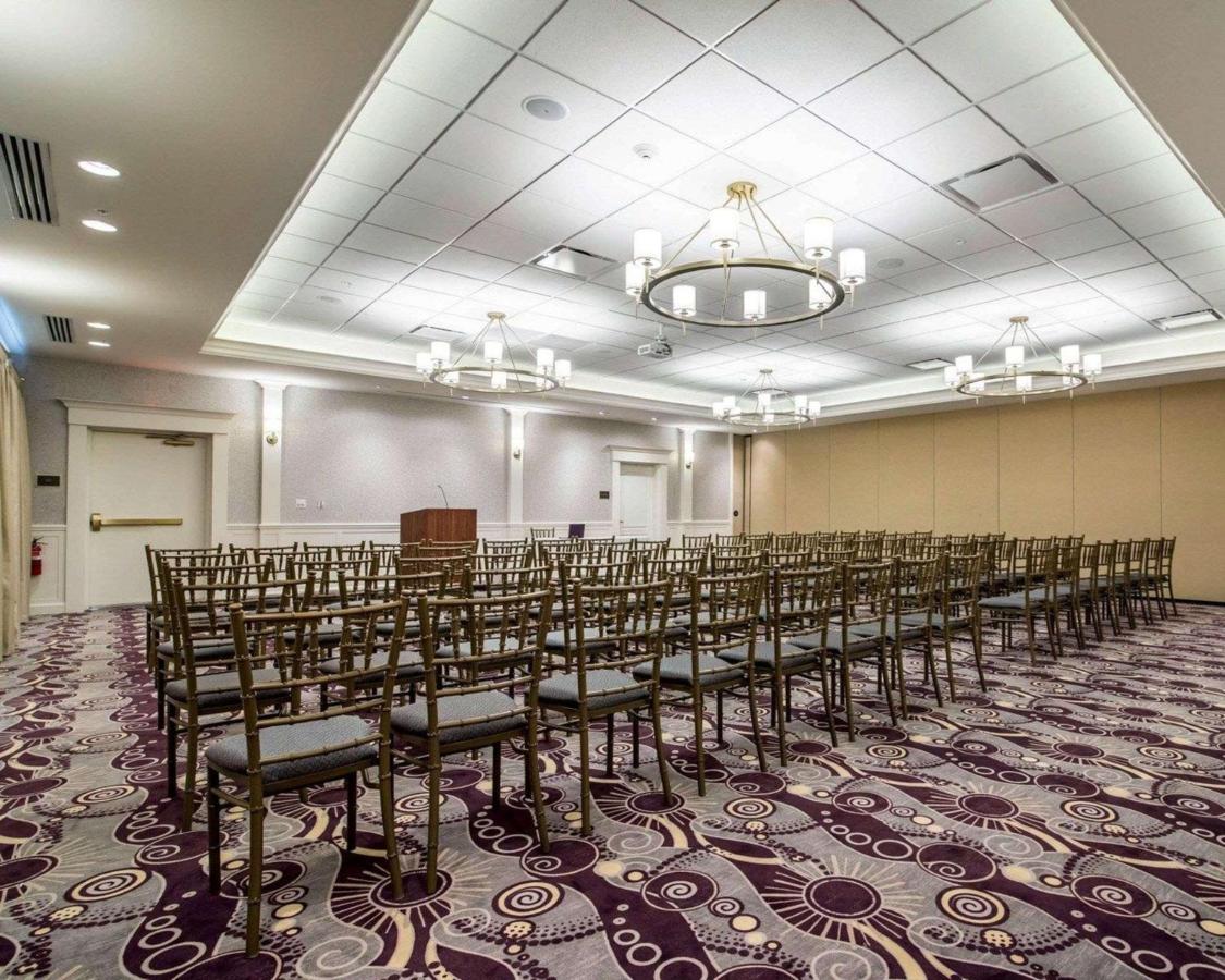 | Park Manor Hotel