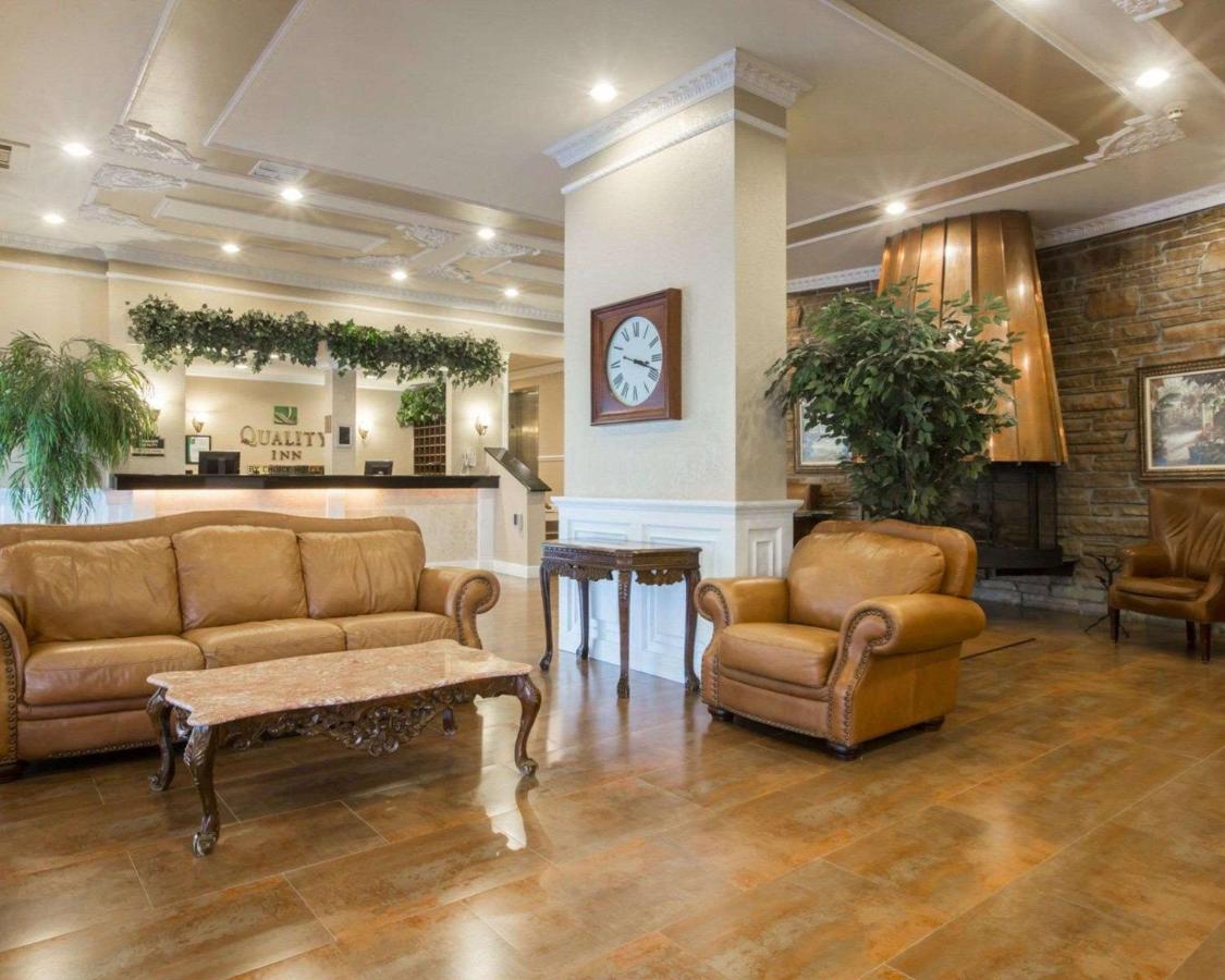 | Quality Inn Massena