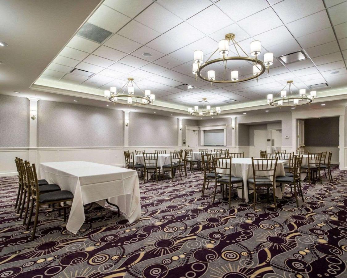 | Park Manor Hotel