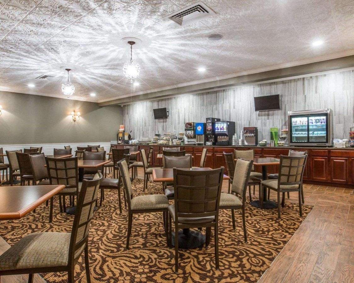 | Quality Inn Massena