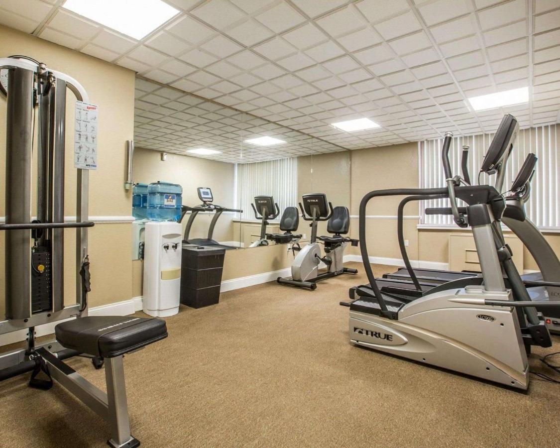 | Quality Inn Massena
