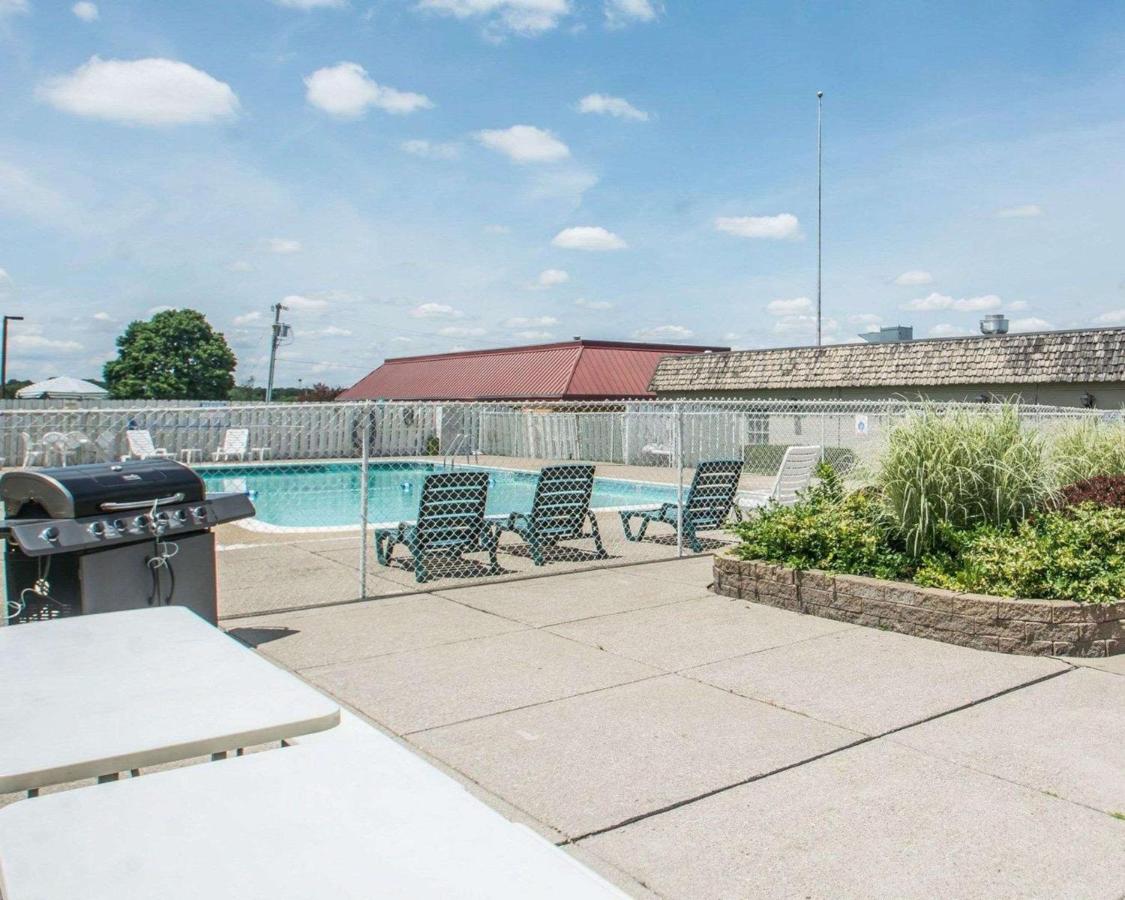  | Quality Inn Geneseo