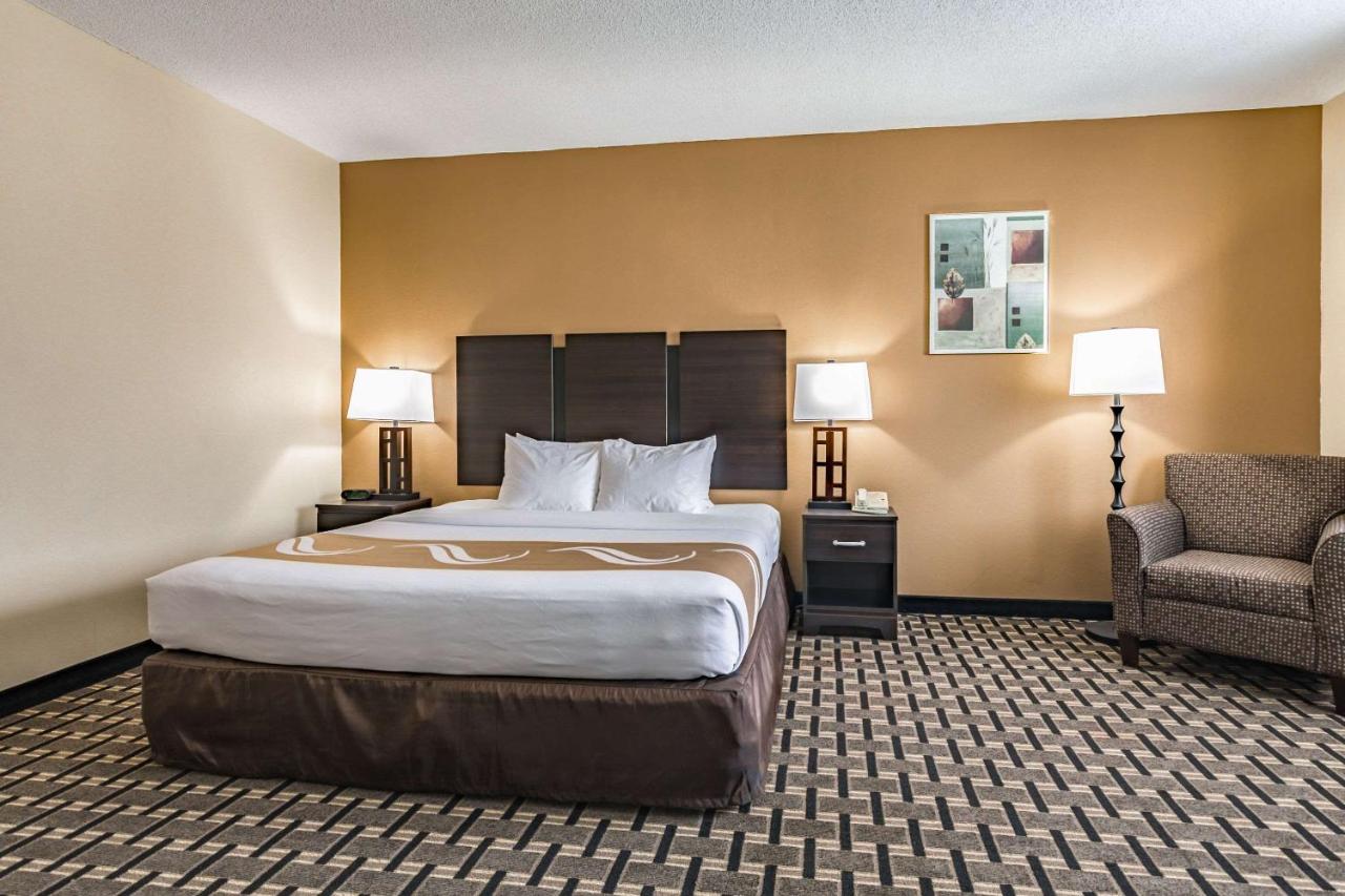 King Room - Non-Smoking at Quality Inn Schenectady - Albany