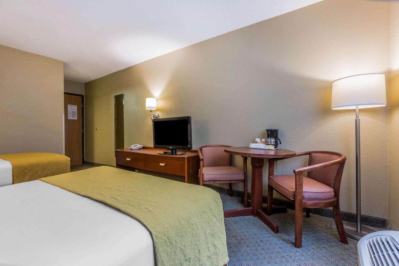  | Quality Inn Hyde Park Poughkeepsie North