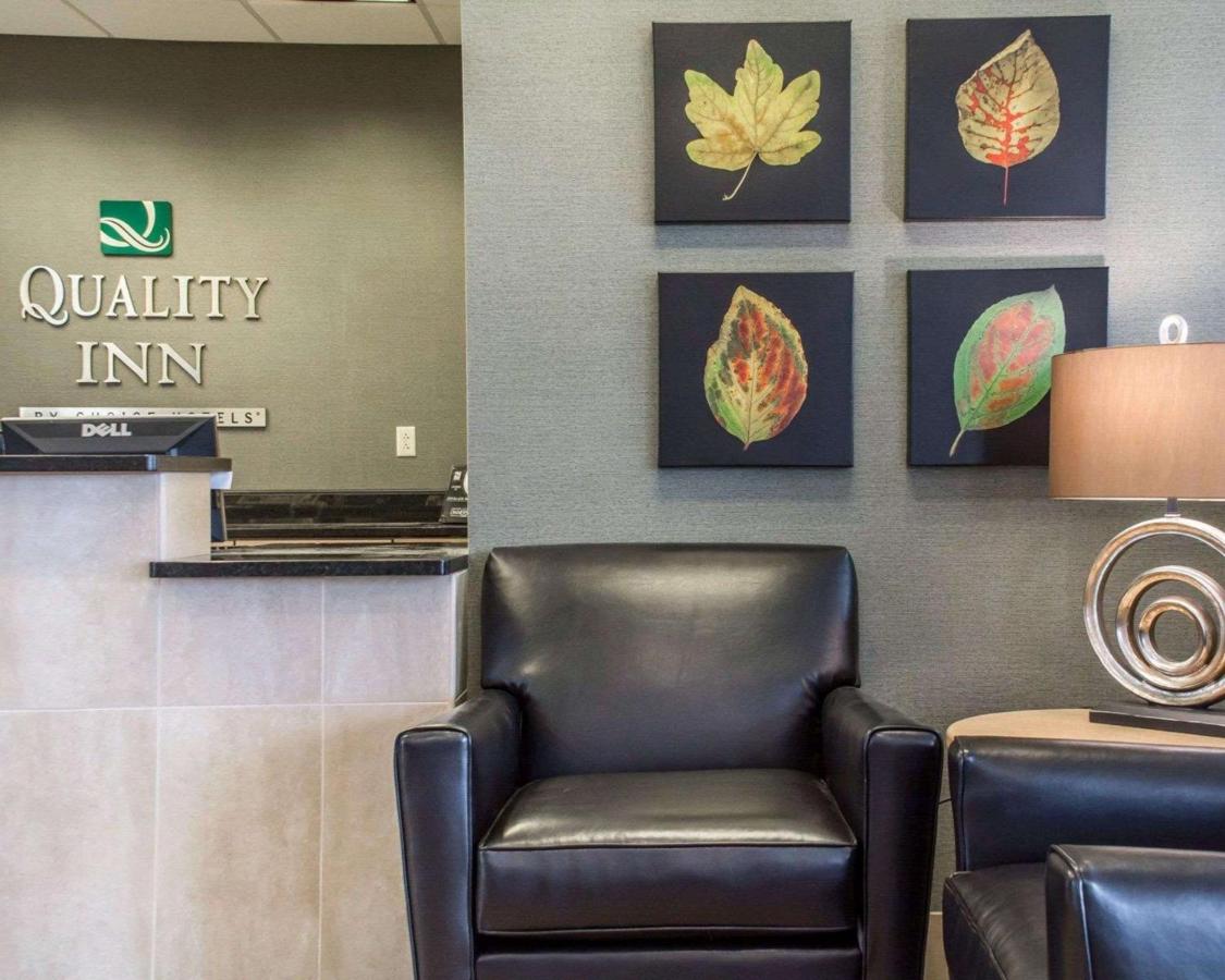 | Quality Inn Geneseo