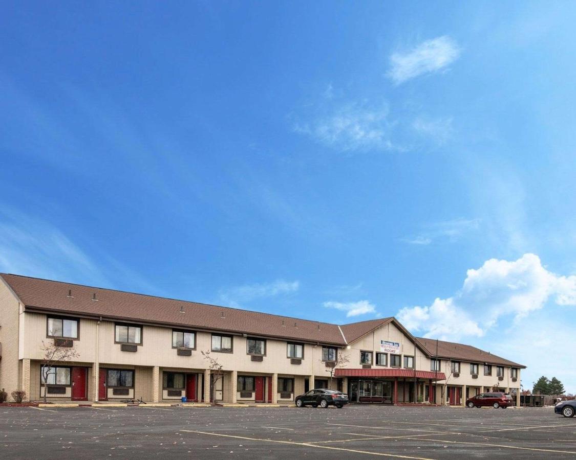 | Rodeway Inn Syracuse