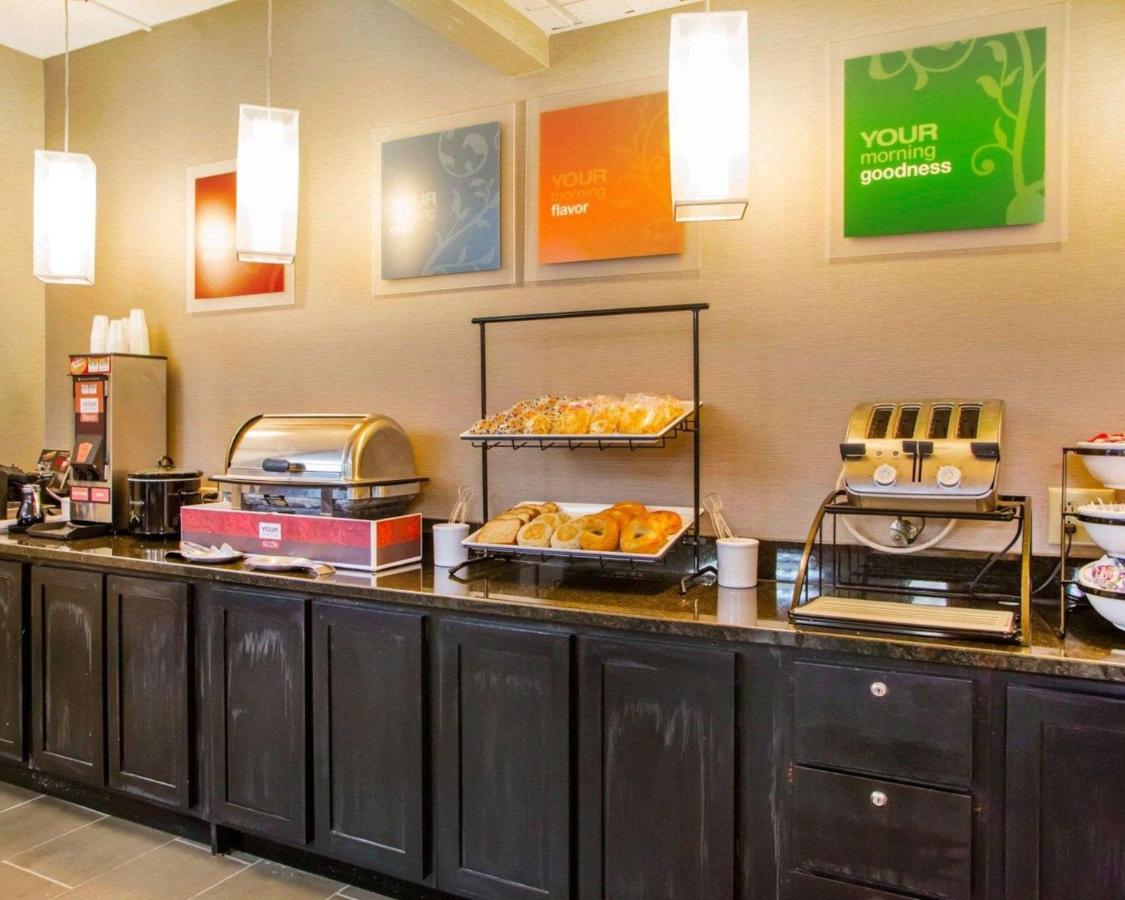 | Comfort Inn Dayton - Huber Heights