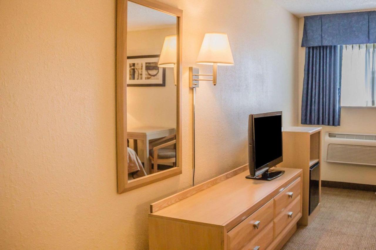  | Quality Inn Port Clinton